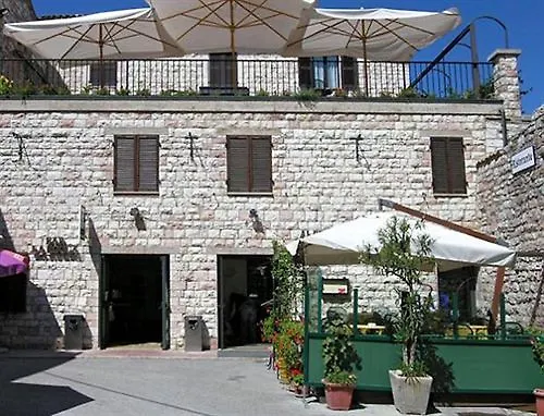 **  Hotel La Rocca Assisi Italien